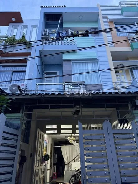 Nhà đẹp giá mềm - 3 Tầng đẹp - Hẻm nhựa ô tô ngủ nhà - 68m2(4x17)