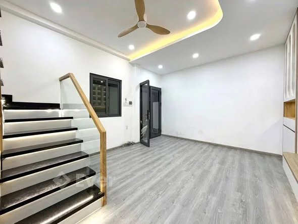 45m2 đất Nhỉnh 6Tỷ Hoà Hưng P13 Q10 3 Tầng - 3PN 3WC