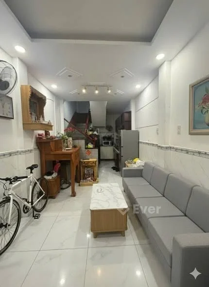 Hxh Ngay Nguyễn Tri Phương P8 Q10
3,5 x 10m - 5 tầng - 4chdv
nhỉnh 7 tỷ
zalo 0386038*** tín