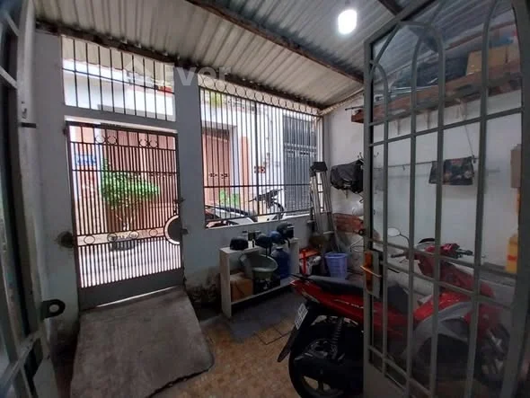 Nhà 1 tầng 1/ đường Tân Chánh Hiệp 35, P. Trung Mỹ Tây, Q12, dt 80m2 (4,1mx20m) 3,xTỷà