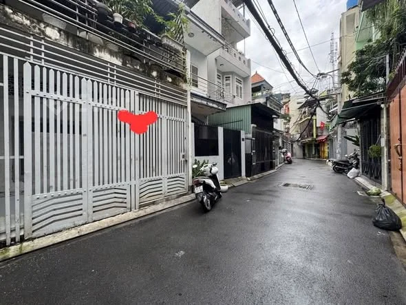 Phan Đăng Lưu – Nguyễn Kiệm | Hẻm xe tải 1 trục | 100m² | 11.5 tỷ TL 4.5 x 22.2m | 3PN 2WC | 1 trệt