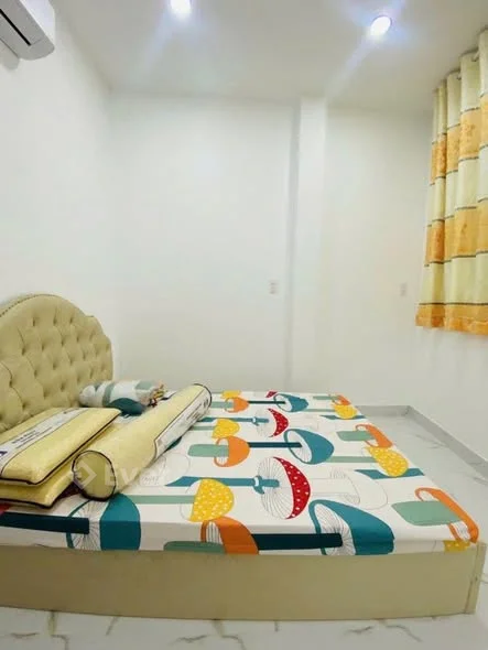 Lý Thái Tổ,P9 Q10 3,5 x 10 - 4PN 3WC 3 Tầng - BTCTGiá: 5,880 Tỷ TL