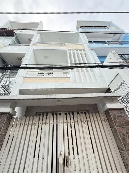 BÁN ĐẤT TẶNG NHÀ – KHU VIP BÀU CÁT, TÂN BÌNHDiện tích: 70m² (4.4 x 16m)