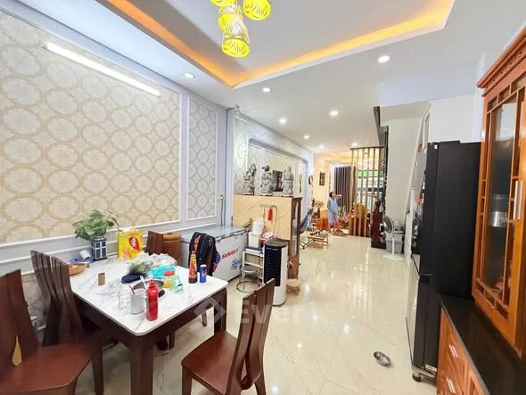 NHÀ HXH 5 TẦNG, ĐƯỜNG 30 LINH ĐÔNG – 88M² – 8.5TỶ TL.Diện tích: 88m² (4 x 22m,