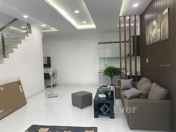 BÁN NHÀ ĐƯỜNG TRƯỜNG CHINH - HẺM XE TẢI - GIÁ CHỈ 5 TỶ - NHÀ ĐẸP, VÀO Ở LIỀN