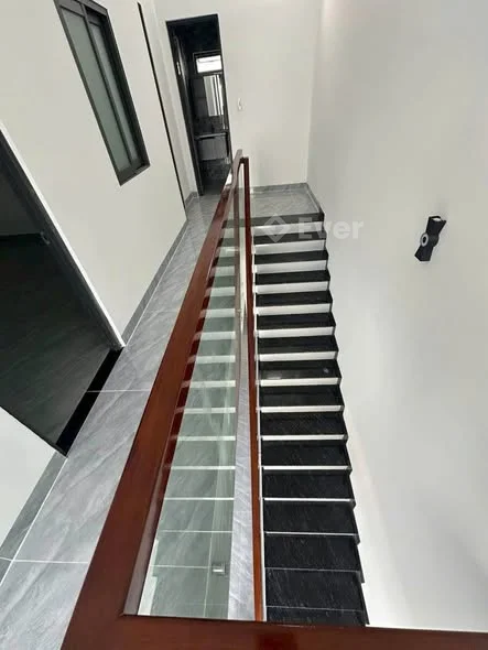 Nhà 2 Tầng Mới Đẹp Long Lanh Đường Ôtô