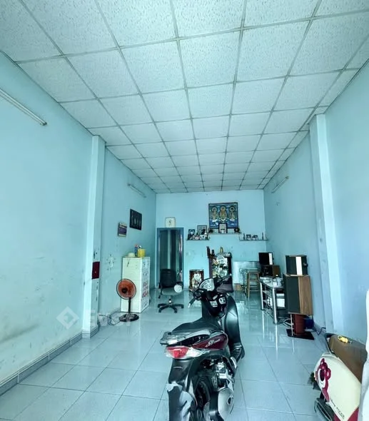 BÁN GẤP NHÀ CẤP 4 MẶT TIỀN – SÁT NGUYỄN VĂN TĂNG, LONG THẠNH MỸ