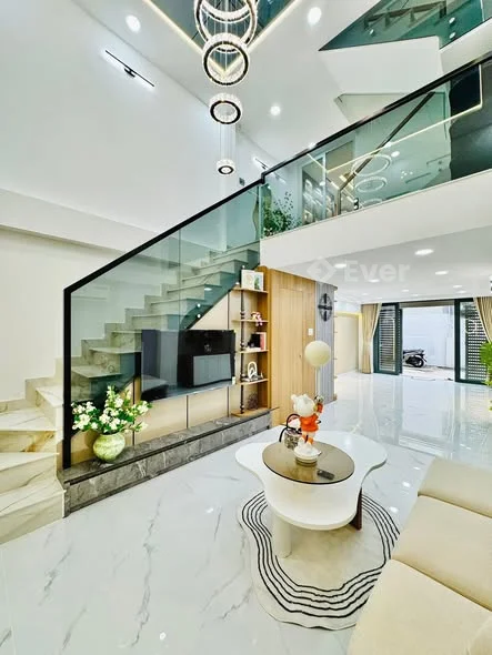 CẦN BÁN NHANH CĂN NHÀ NÀYHOA HỒNG 100TR THÂN GỬI - 8,25 tỷ - 44m²