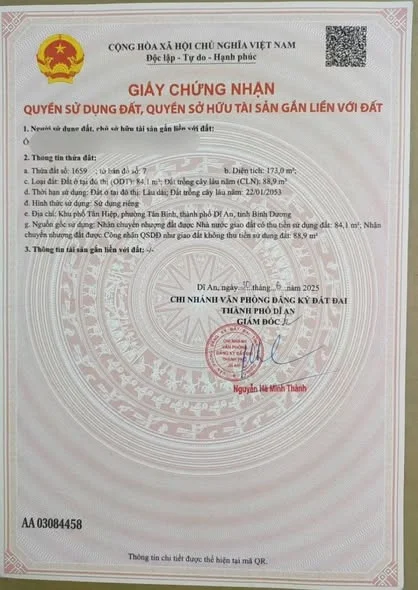 Chủ cần bán gấp 3 lô liền kề mặt tiền đường Nguyễn Thị Tươi , tân bình dĩ An Bình Dương