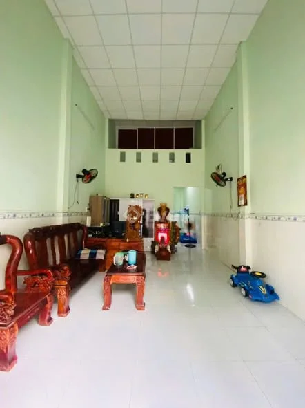 NHÀ CẤP 4 – GIÁ TỐT NHẤT KHU HOÀNG HỮU NAM – P. LONG THẠNH MỸ, TP. THỦ ĐỨC • Vị trí: Hẻm 5m một trục