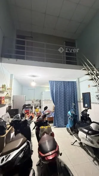 BÁN NHÀ 2 MẶT TIỀN DT: 70M2 ( 4 X 17,5 ) - HẺM XE HƠI - SỔ VUÔNG VỨC