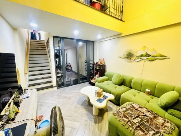 Quận 6 - hẻm 6m Hậu Giang - Nhà đẹp 5 tầng 3pn 3wc - 40m2 (3.5x11) -