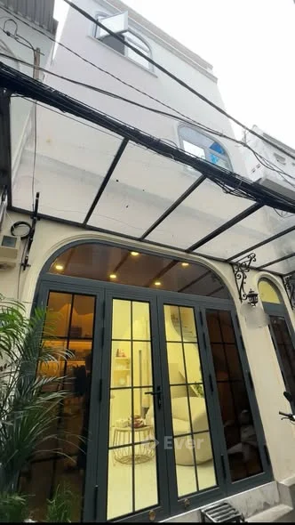 TIỆM SPA VỪA KINH DOANH VỪA Ở - NGANG 5M NGAY HXH ĐƯỜNG 3/2 - FULL NỘI THẤT CHỈ NHỈNH 6 TỶ 3