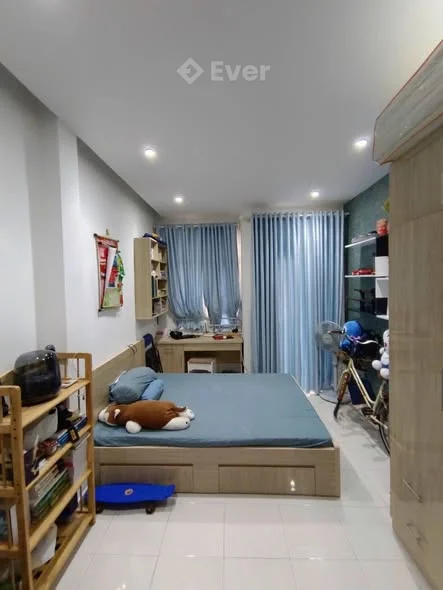 Tô Hiến Thành,P15,Q103,5 x 10 - 3PN 3WC 4 Tầng - BTCTGiá: 5,6 Tỷ bớt lộc