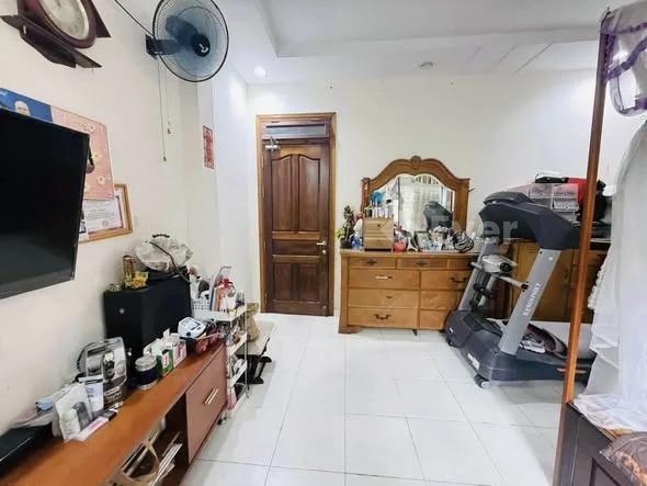 MẶT TIỀN KINH DOANH TÂN PHÚ - KHÔNG QUY HOẠCH - KHÔNG LỘ GIỚI - HOÀN CÔNG ĐỦ 12.8 TỶ Mô tả: DT : 4