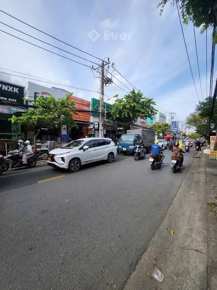 Chỉ #8ty99 - Nhà Có Tháng Máy Cao Cấp - mới Tinh % - DT 64M²- 5 Tầng0