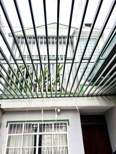 CĂN DUY NHẤT CÒN SÓT CHỈ 7.65 T.Ỷ – NHÀ ĐẸP 2 TẦNG, DT KHỦNG 95.3M2