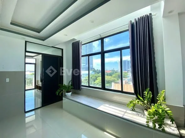 CCDV – CHO THUÊ CĂN HỘ MẶT TIỀN LÊ VĂN LỘC, P9, TP. VŨNG TÀU • Diện tích: 70m² • Kết cấu: 2 phòng ng