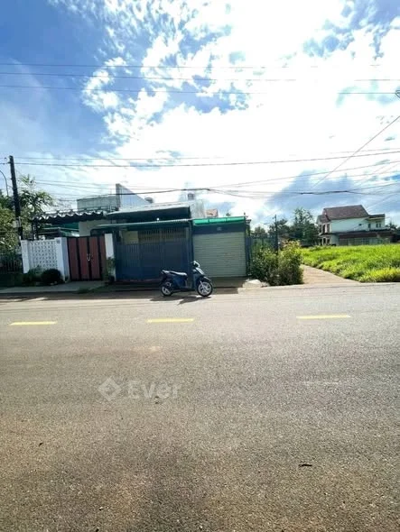 Bán Nhà 2 Mặt Đường Mặt Đường Triệu Quang Phục phường b `lao Bảo Lộc