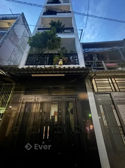 Siêu Phẩm Trung Tâm Q105 Tầng - Nguyễn Tiểu La 3,2 x 10 - 4PN 5WC 5 Tầng