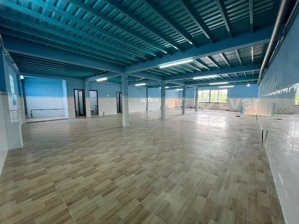 Cho thuê mặt bằng lớn, khoảng 400m2, ngay mặt tiền đường Lương Ngọc Quyến, Phường 5, Gò Vấp. Vị trí