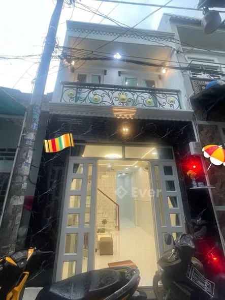 3Ty55 ĐƯỜNG SỐ 14A – SÁT CHỢ BÌNH LONG – GIÁP NGUYỄN SƠN TÂN PHÚ • Diện tích: 3,3 x 8m • Kết cấ