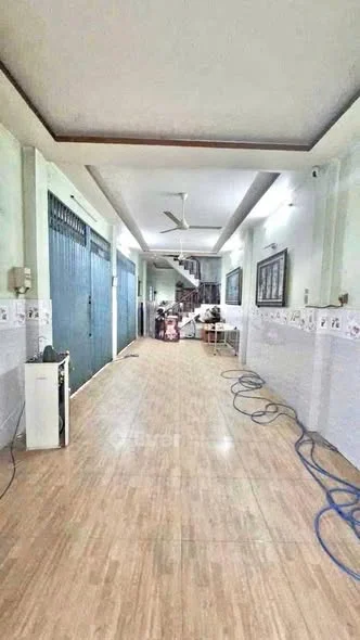 Cho Thuê GÓC 2MTKD Trương Phước Phan, Quận Bình Tân DT: 3,8M x 20M - 17 triệu - 76m²