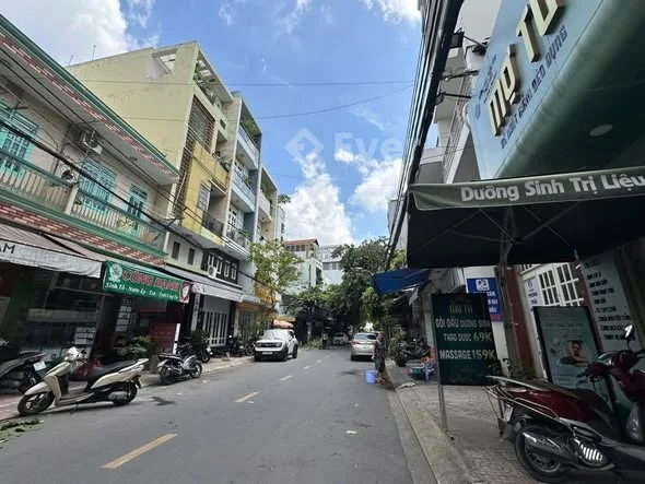 NHÀ MẶT TIỀN ĐƯỜNG 16M – VỈA HÈ RỘNG – KHU NHÀ GA T3, TÂN BÌNH Ngay trục C12, Cộng Hòa – Tân Bình,