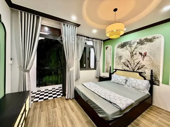 NHÀ ĐẸP • THÍCH QUẢNG ĐỨC • P.ĐỨC NHUẬN • 4x6 (SD 88m2) • 4 TẦNG • SÂN 10M ĐỂ XE THOẢI MÁI • 5.05 TỶ