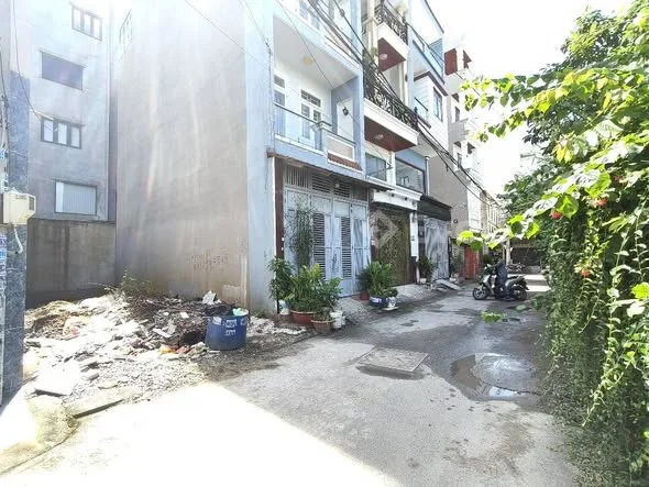 . Lô đất đẹp 4x13m - Đường thông 5m - 3.x tỷ - TX24 gần bên Gò Vấp . Diện tích xây dựng chuẩn đẹp, k