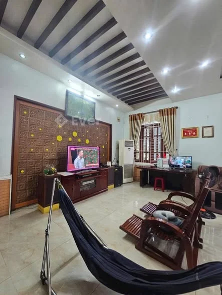 Thơm phức B.iệt thự ngang 11x62M - 3 Tầng - 5PN ( có hầm xe ) - Hẻm xe tải 7M - Trần Văn Giàu