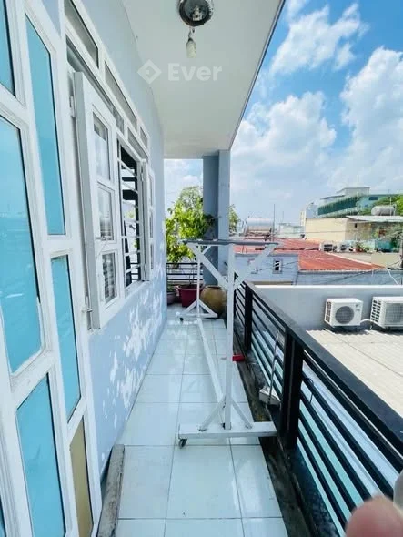 Nhà 1 Trệt 1 Lầu Kiên Cố – Phường Thới An, Quận 12 – Hơn 3 Ty Diện tích sử dụng: 4,3 x 14m, công nh