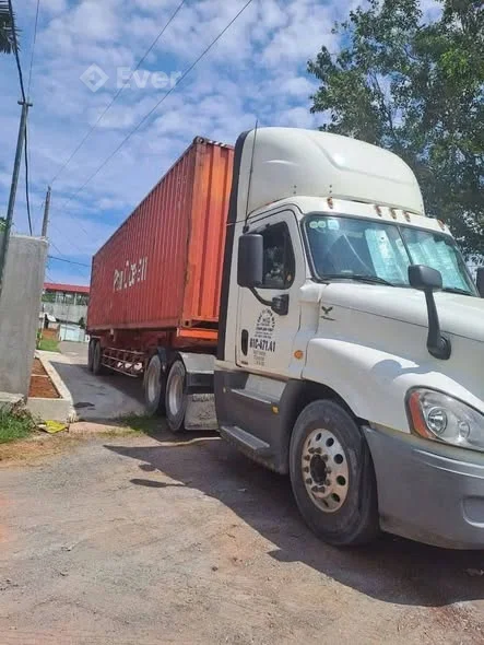 Kho xưởng 1063m² full hồng, đang cho thuê có dòng tiền mỗi tháng.