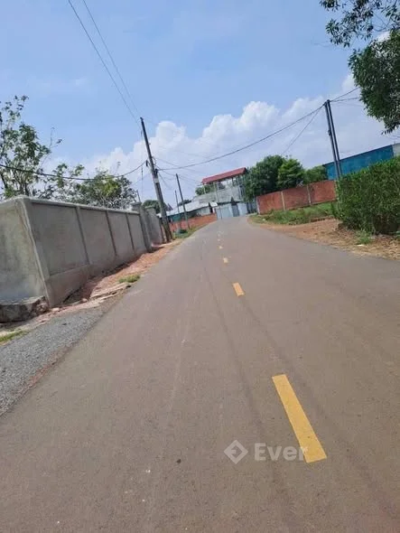 Kho xưởng 1063m² full hồng, đang cho thuê có dòng tiền mỗi tháng.