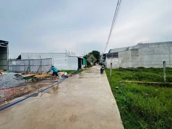 Chủ kẹt cần ra gấp lô đất bê tông bàu Tràm- ĐẸP - HẬU DÀI ở mỹ hạnh nam, long an