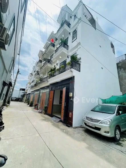 Nhà Quận 12 - Đ. Trần Thị Năm - NGAY THCS TRÂN QUANG KHẢI- Giá Bán : 5,75 tỷ còn TL