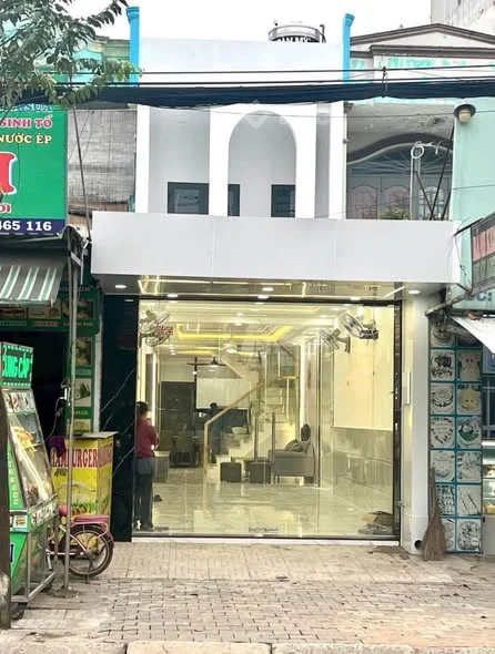 Bán nhà 1 Trệt -1 Lầu mới xâyĐường xe hơi MT đường Đường Đinh Đức Thiện xã BC