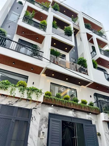 Nhà phố đường Thạnh Xuân 25, Quận 12Giá bán : 7 tỷ 200 triệu thương lượngDiện tích : 4 x 16M