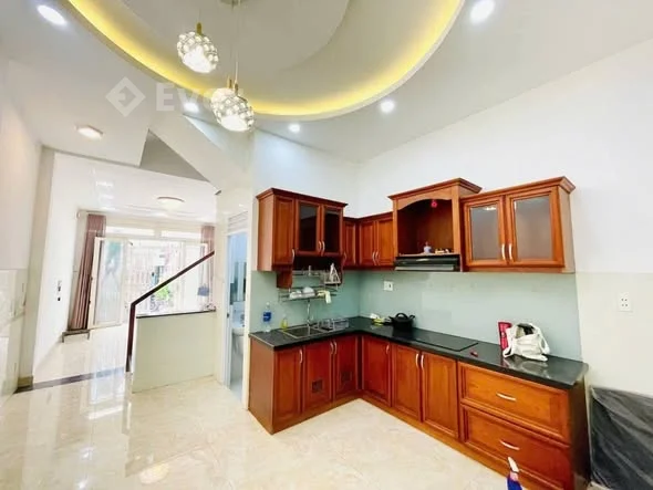 CHỈ #8Đ HƠN - NGAY NGÃ TƯ TRẦN HƯNG ĐẠO QUẬN 5, GIÁP SÁT #Q1 - 8,9 tỷ - 48m²