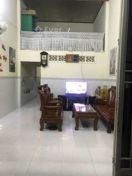 ĐÔNG BẮC TÂN CHÁNH HIỆP Q12 Nhà cấp 4 gác lửngDt 4 X 18 sổ công nhận đc 70,4 m