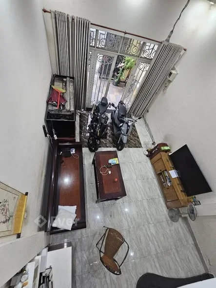 Nhà đẹp P. Tân Hòa – Tân Bình, gần Lý Thường Kiệt, giáp Lữ Gia – Q11. DT 5x15m (75m²) – 5 tầng