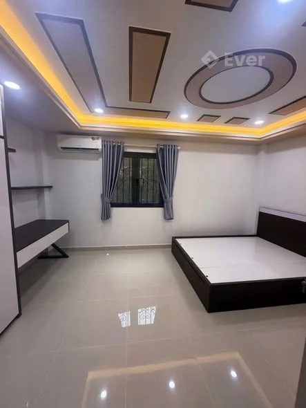 Villa Lê Văn Sỹ Q3Sát hẻm Oto chỉ 20m 5 x 11 - 6PN 6WC5 Tầng - BTCTGiá: 8,9 Tỷ TL