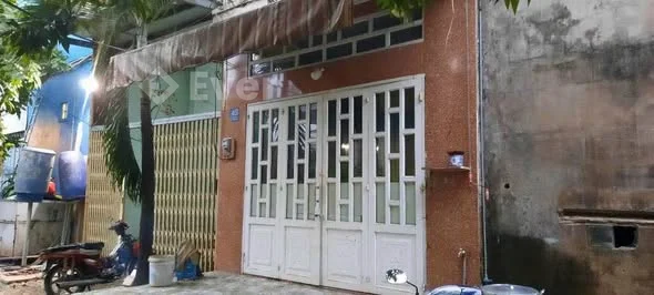 CC cần bán Đất tặng nhà 1 lầu 1/ Lê Văn Quới . Phường Bình Hưng Hoà A ( mới Phường Bình Trị Đông )