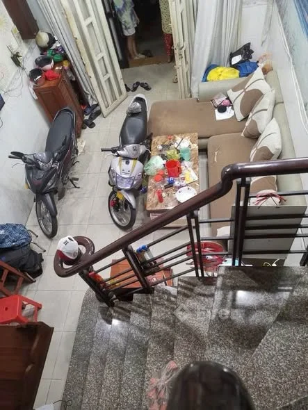 CẦN BÁN GẤP – NHÀ 3 TẦNG 6 – BÀ HOM – TÂN HOÀ ĐÔNG 38m² – 3PN –