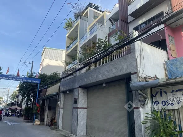 TÂN THỚI NHẤT-Quận 12(cách mt TRƯỜNG CHINH 30m)  ngủ phòng khách. - 6,8 tỷ - 62m²