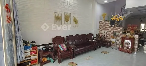 Vị Trí : Nhà MT Nguyễn Quý Yêm . An Lạc . TpHCM DT : 4x21m XD