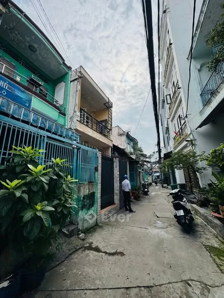 Bán nhà hẻm 4m thông Âu Cơ. P. Phú Trung, q. Tân Phú+ DT: 3,4x14m
