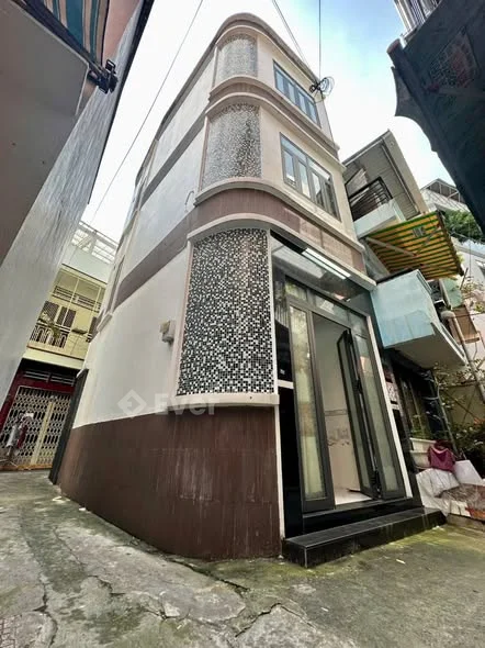 [ Quận 10 ]5,88tỷHH 1% nhận đủNhà góc 2 mặt hẻm 1/ đường Lý Thái Tổ, P9, Q10