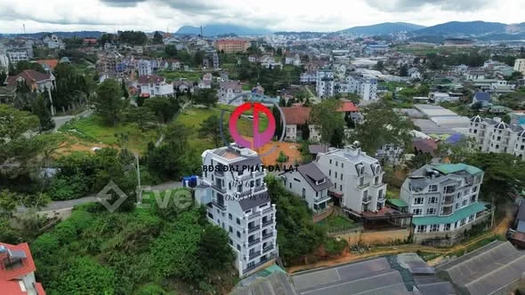 KHÁCH SẠN Khu Biệt thự cao cấp - Đồi HUY HOÀNG Đà LạtGiá bán: 30 tỷ