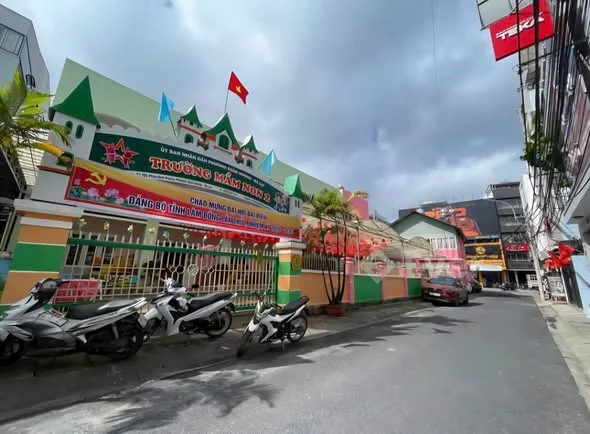 BÁN NHÀ MẶT TIỀN KQH PHAN ĐÌNH PHÙNG PHƯỜNG 2 ĐÀ LẠT